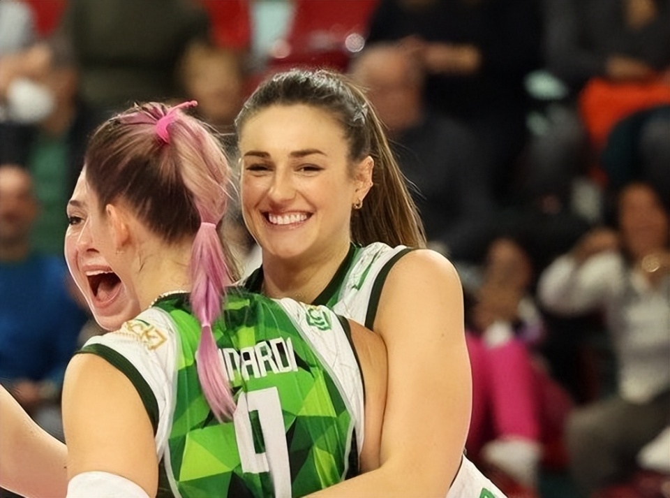 kaiyun赛地聚焦——意大利杯赛前热度飙升；辽宁本钢完成体检；球迷炸锅；训练强度明显提升的简单介绍