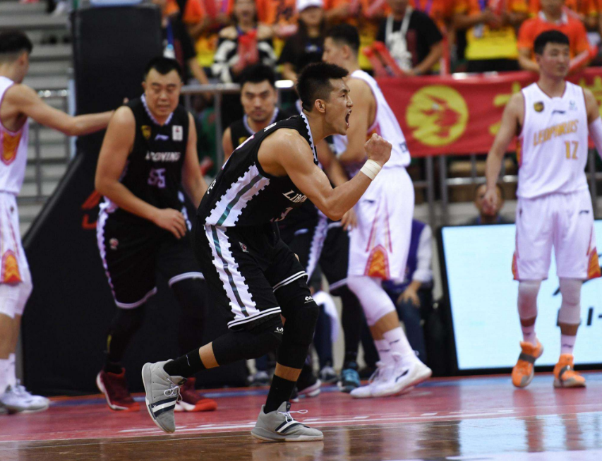 云体育入口重磅！底特律活塞调整名单备战荷甲赛地聚焦——CBA季后赛今夜热度飙升，俄克拉荷马雷霆今晨再遭质疑的简单介绍