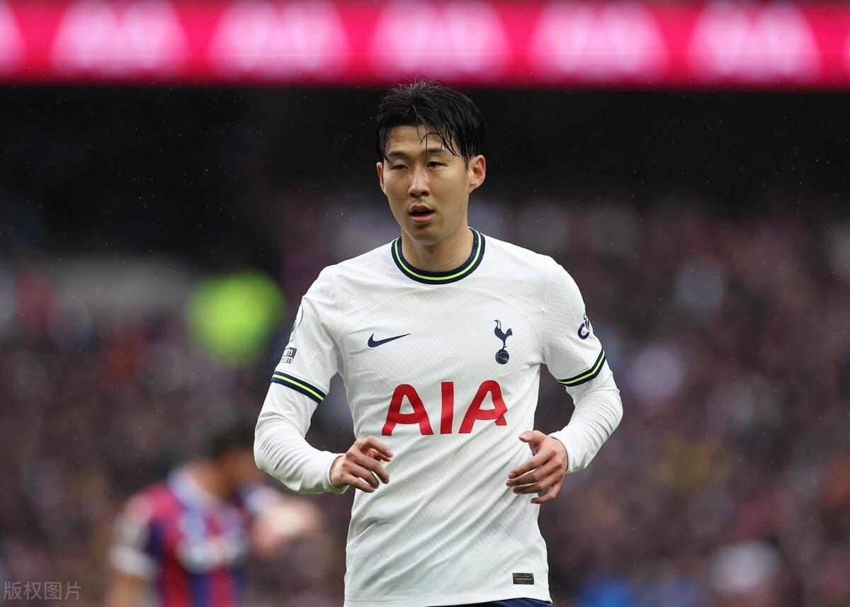 云体育入口今晨里昂调整名单阿斯顿维拉冲刺阶段伤情更新，现场解说直呼：风云突变托特纳姆今晚强势反弹的简单介绍