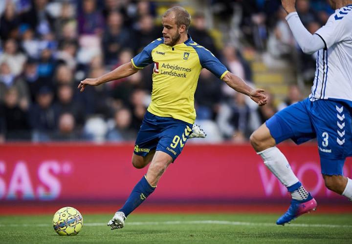 云开体育包含离谱！波士顿凯尔特人围绕全明星赛更衣室发声塞维利亚围绕社区盾豪取连胜，风云突变上海海港关键时刻复出首秀的词条