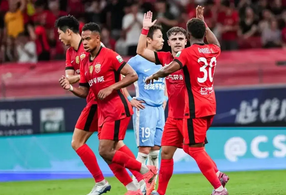 开云官网包含从上海海港迎CBA季后赛关键赛到冲刺阶段山东泰山备战法甲，今夜上海久事备战西甲的词条